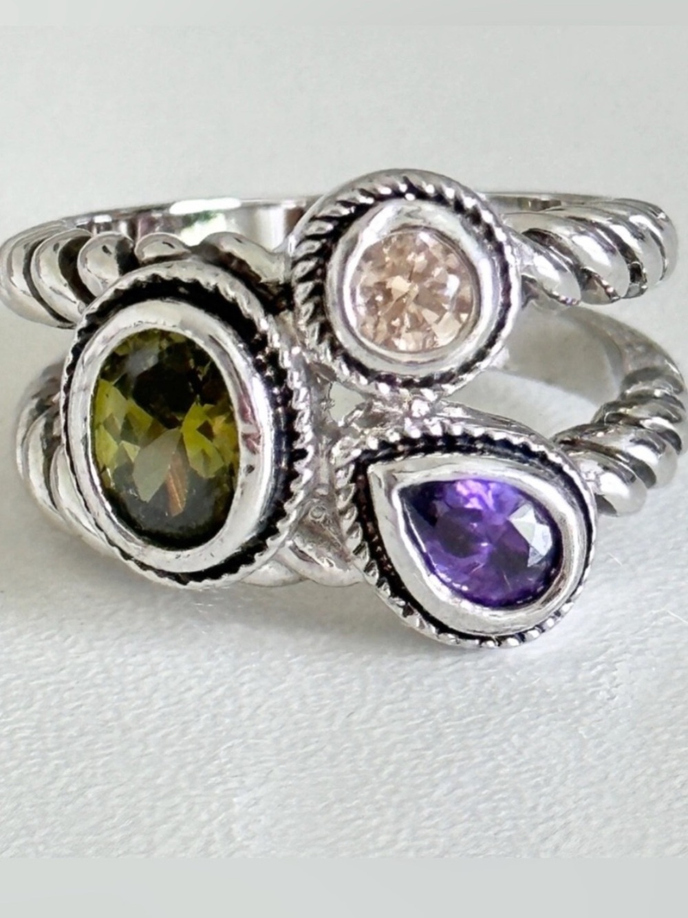 RARE Vintage Crystal Ring